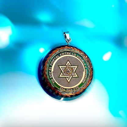 Projective Oracle + Supraconscious Channeling Necklace by Miguel García