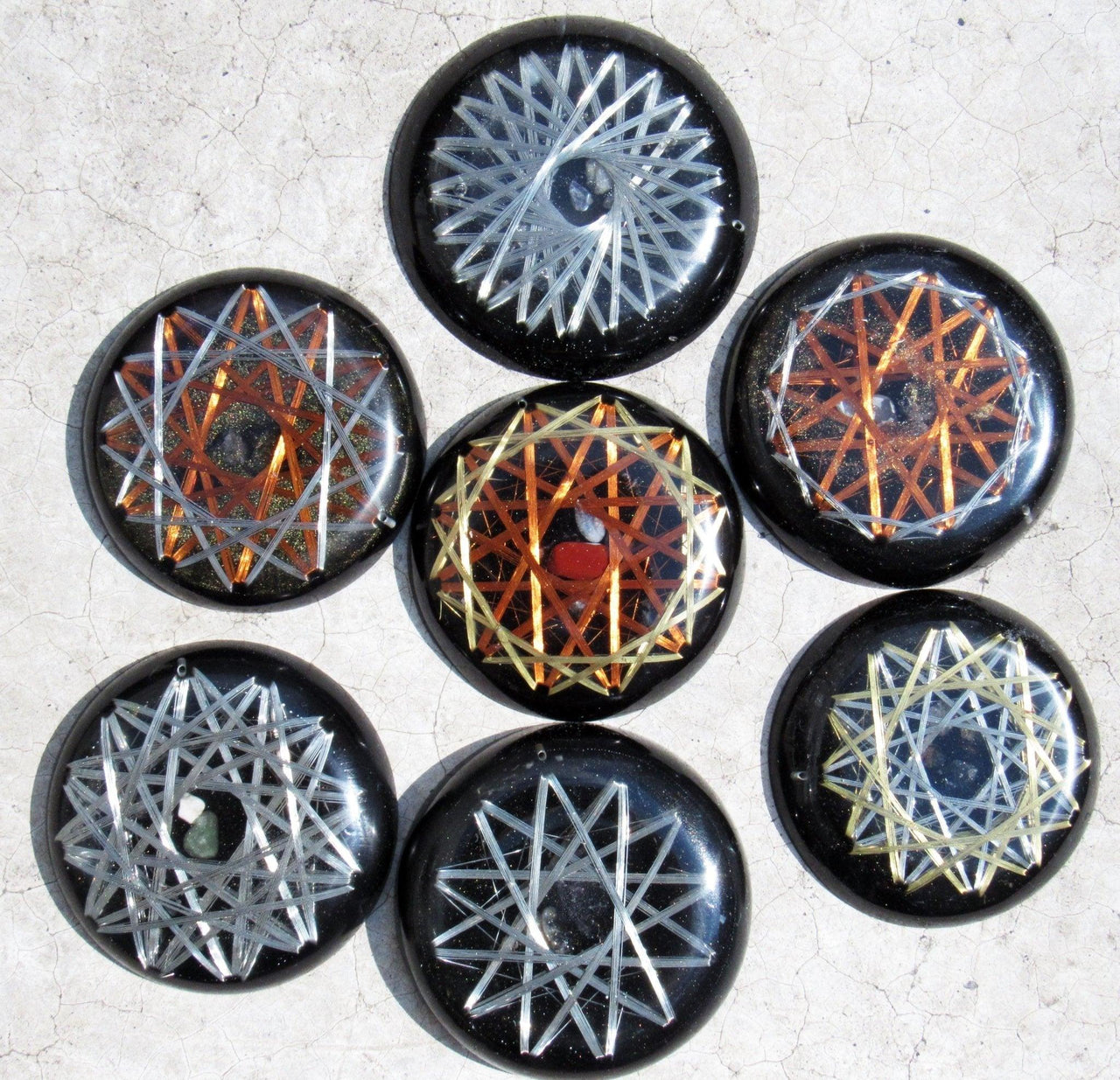 7 Chakra Black Sun Orgone Generator Kit - Metayantra Consciencia