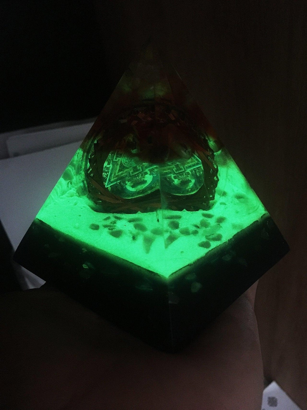 Orgone Mahakala Metayantra Protective Pyramid - Metayantra Consciencia