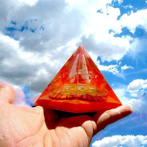 Pyramid with Quantum Generator of the Second Chakra Svathisthana - Metayantra WorldWide