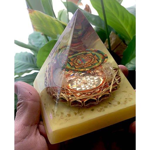 Sri Yantra Quantum Pyramid for Spiritual Liberation - Metayantra WorldWide